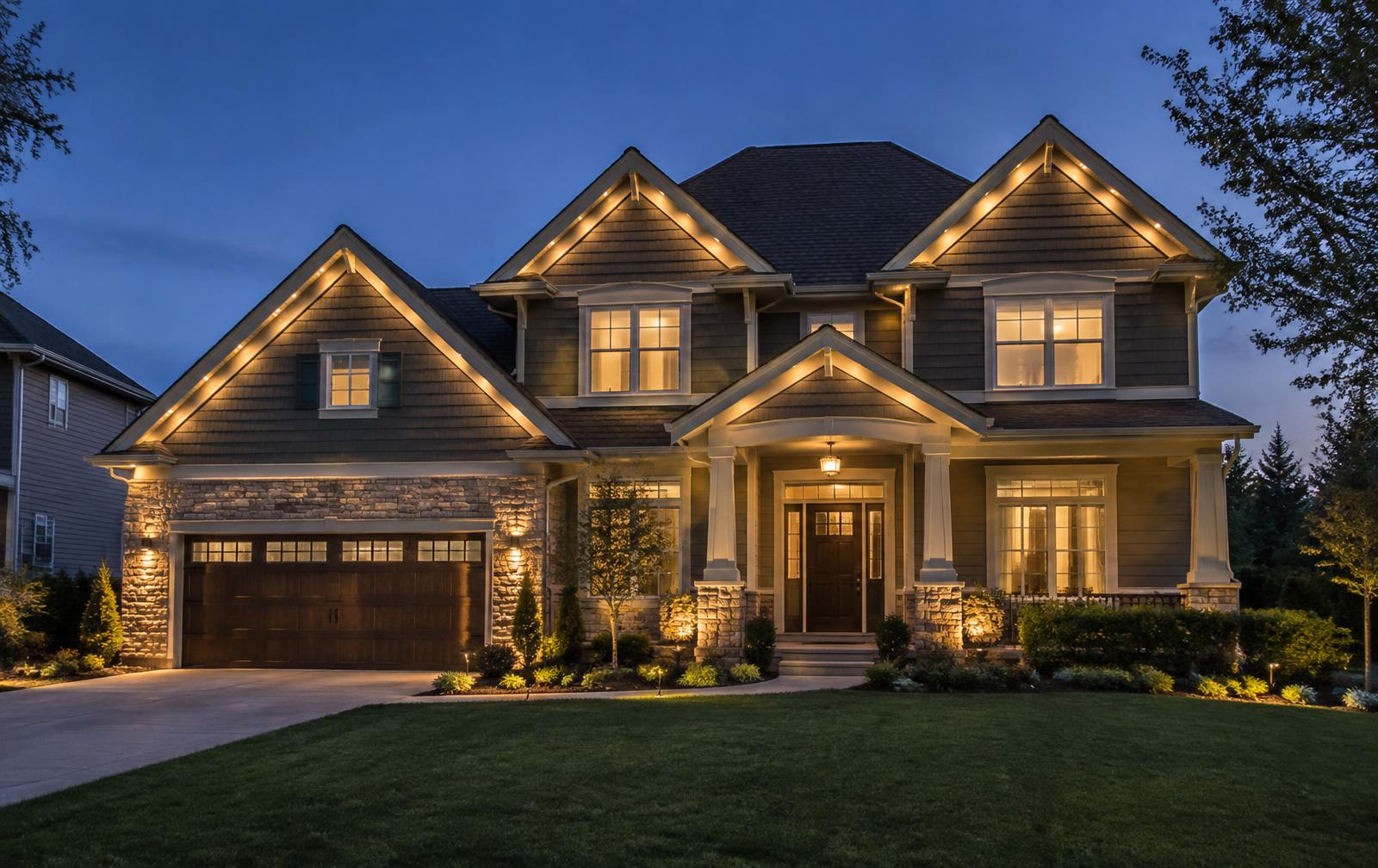 Permanent Roofline Lighting exterior lighting example